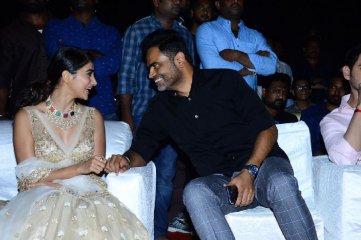 Maharshi Movie Pre Release Event